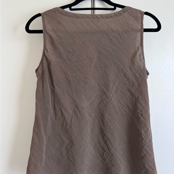 Brown Cotton Linen Sleeveless Tank Top - Picture 4 of 4
